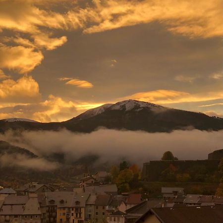 Appartement Au Coeur De Seyne Dış mekan fotoğraf