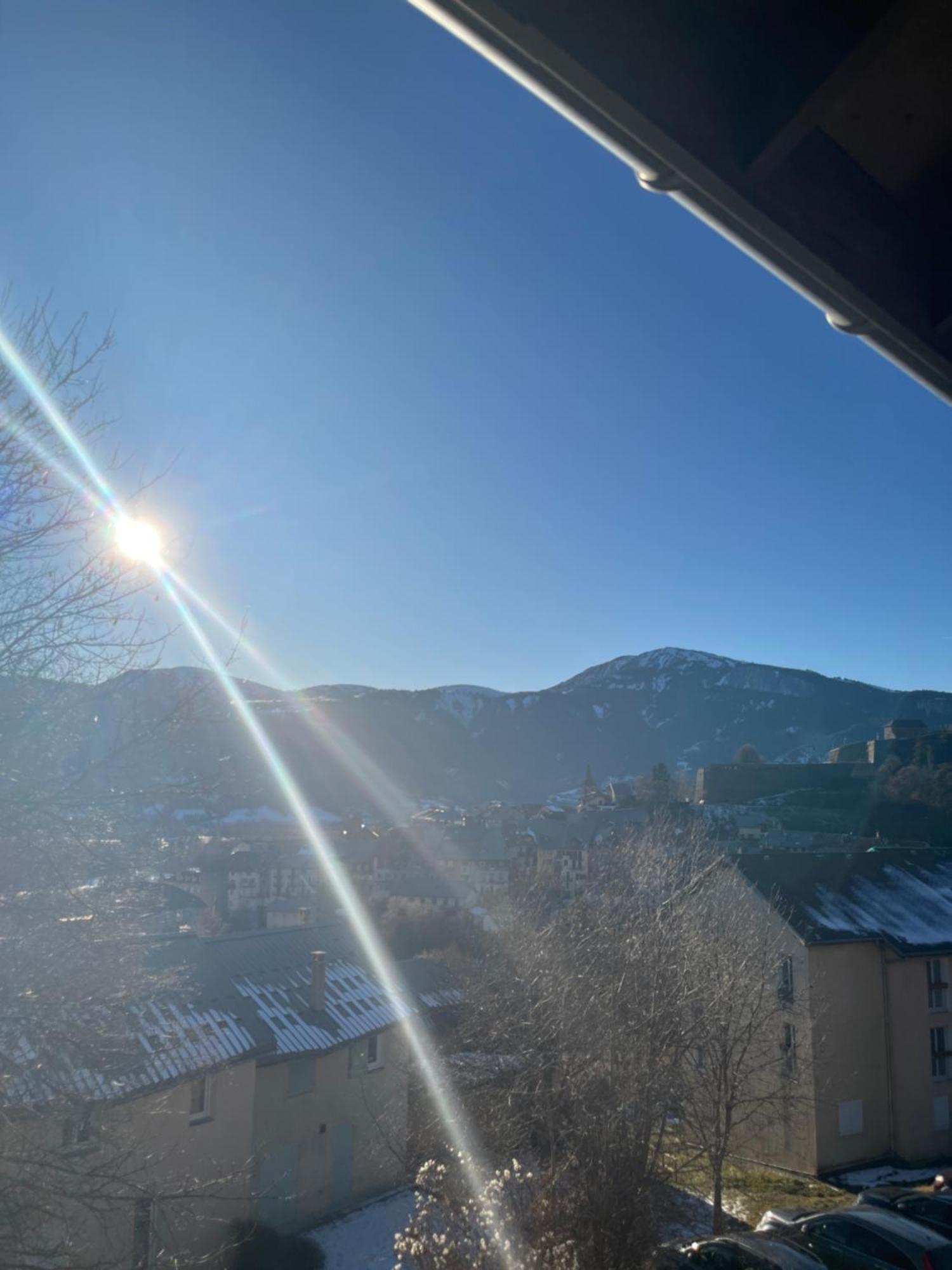 Appartement Au Coeur De Seyne Dış mekan fotoğraf